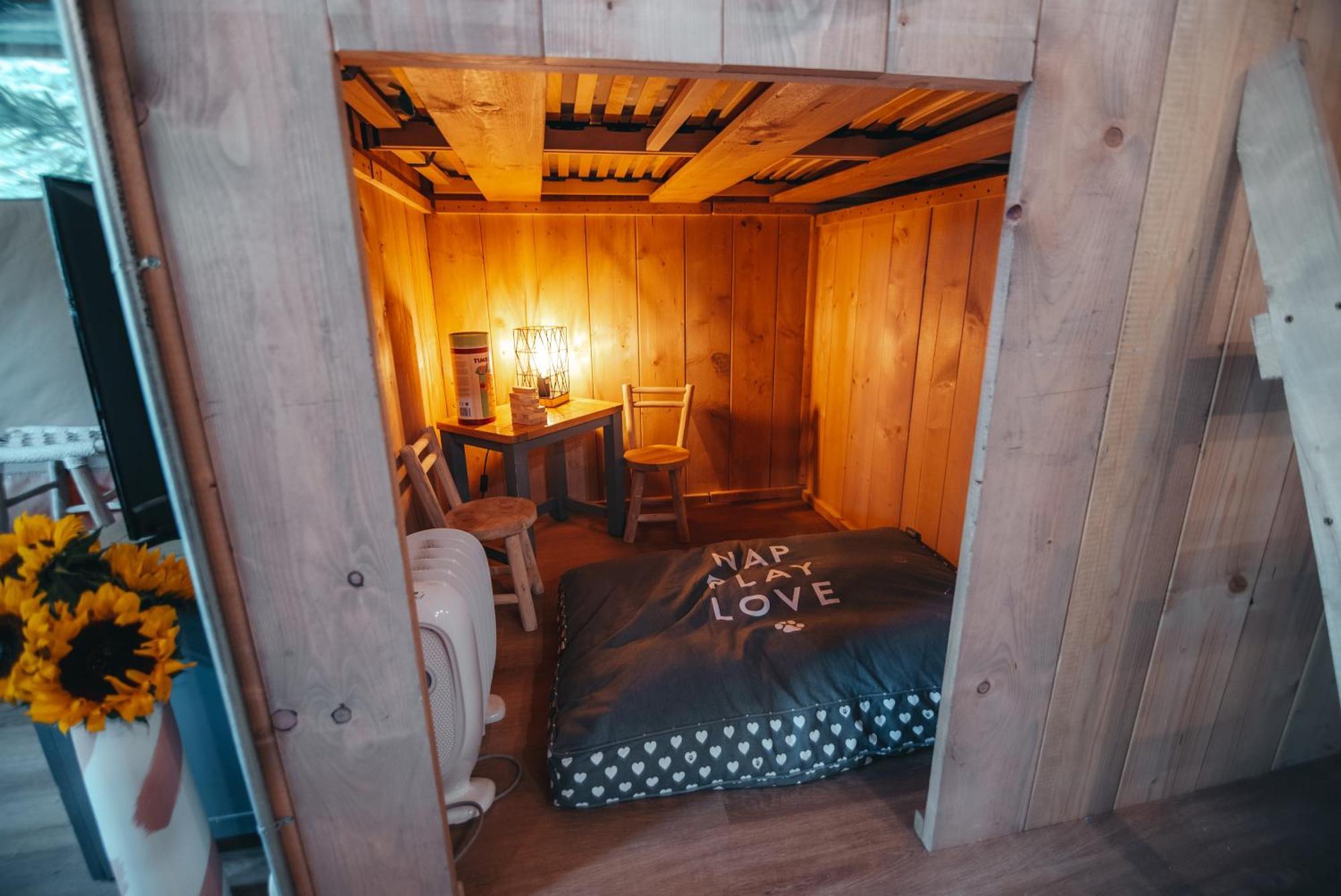 Cosy Forest Luxury tent Penrhos (Gwent)